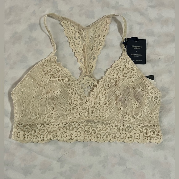 Abercrombie & Fitch Other - Abercrombie & Fitch & Gilly Hicks Cream Lace Unlined Bralette NWT Neutral Size M